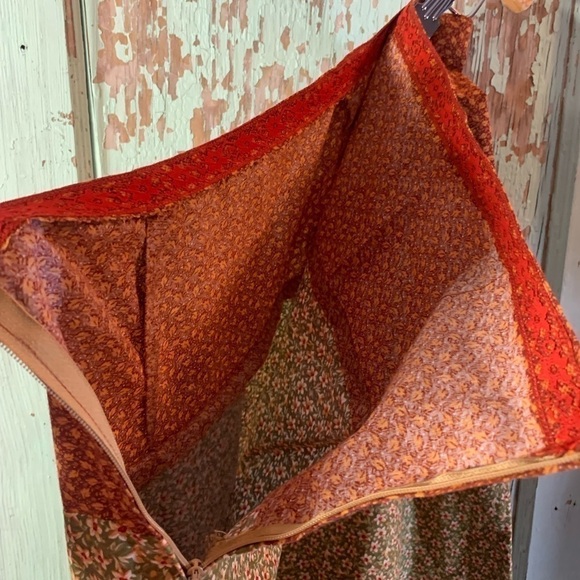 Women’s floral 2 pattern skirt with side zipper - Picture 3 of 5